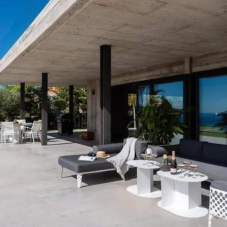 Karat Atelier De La Vega *