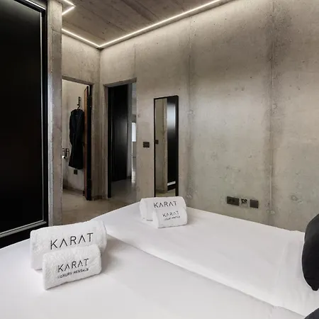 Karat Atelier De La Vega * أذيخي