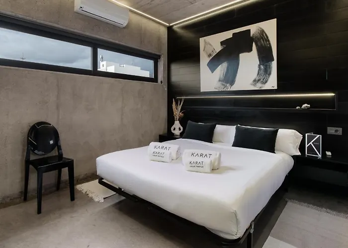 Karat Atelier De La Vega أذيخي