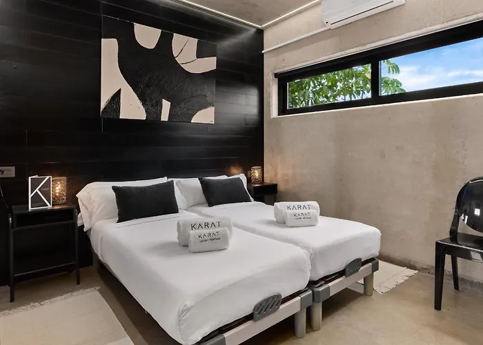 Karat Atelier De La Vega Villa *